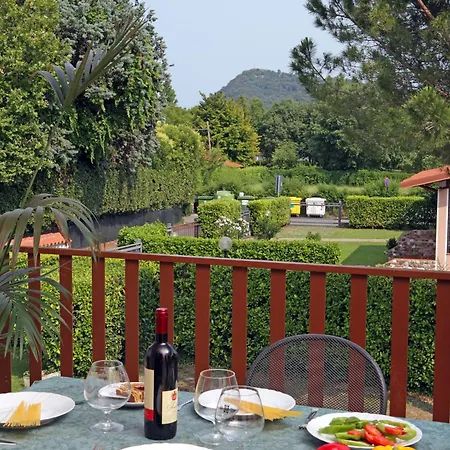 Garden Tourist Lejlighedshotel 3*